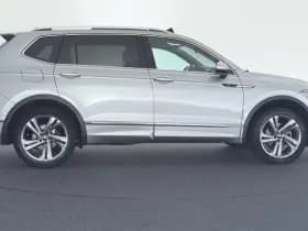 Volkswagen Tiguan Allspace 1.5 TSI 150pk DSG R-Line Business+ 7Pers. Camera Keyless Led Stoelverwarming Virtual Cockpit Panoramadak Navigatie thumbnail 11