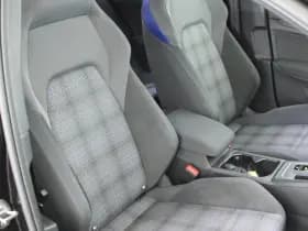 Volkswagen Golf 1.4 245pk eHybrid GTE Keyless Virtual Cockpit Led Navigatie thumbnail 2