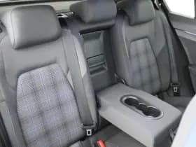 Volkswagen Golf 1.4 245pk eHybrid GTE Keyless Virtual Cockpit Led Navigatie thumbnail 36