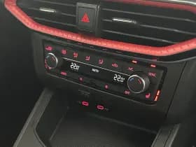 SEAT Ibiza 1.0 EcoTSI 95pk FR Business Intense Stoelverwarming Camera Led Alcantara Virtual Cockpit Navigatie thumbnail 33