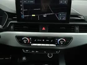 Audi A4 Limousine 35 TFSI 150pk 2x S-Line Black Edition Virtual Cockpit Schuifdak Navigatie Cruise Control Led thumbnail 13