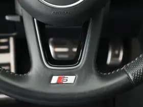 Audi A4 Limousine 35 TFSI 150pk 2x S-Line Black Edition Virtual Cockpit Schuifdak Navigatie Cruise Control Led thumbnail 19