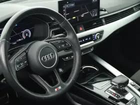 Audi A4 Limousine 35 TFSI 150pk 2x S-Line Black Edition Virtual Cockpit Schuifdak Navigatie Cruise Control Led thumbnail 3