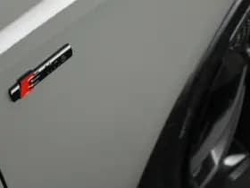 Audi A4 Limousine 35 TFSI 150pk 2x S-Line Black Edition Virtual Cockpit Schuifdak Navigatie Cruise Control Led thumbnail 42