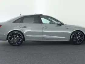 Audi A4 Limousine 35 TFSI 150pk 2x S-Line Black Edition Virtual Cockpit Schuifdak Navigatie Cruise Control Led thumbnail 9