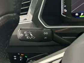 Volkswagen Tiguan 1.4 TSI 245pk eHybrid R-Line Business+ Black Style Trekhaak Camera Led Virtual Cockpit Navigatie thumbnail 17