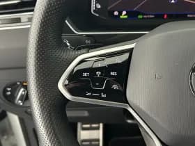 Volkswagen Tiguan 1.4 TSI 245pk eHybrid R-Line Business+ Black Style Trekhaak Camera Led Virtual Cockpit Navigatie thumbnail 18