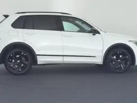 Volkswagen Tiguan 1.4 TSI 245pk eHybrid R-Line Business+ Black Style Trekhaak Camera Led Virtual Cockpit Navigatie thumbnail 10