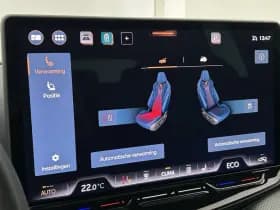 CUPRA Tavascan 340pk VZ Adrenaline 82 kWh Trekhaak Warmtepomp Panoramadak Head-Up Sennheiser Memory 360Camera Keyless Virtual Cockpit Navigatie thumbnail 30