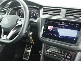 Volkswagen Tiguan 1.4 TSI 245pk eHybrid R-Line Business+ Black Style Panoramadak Trekhaak Stoelverwarming thumbnail 2