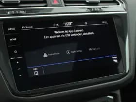 Volkswagen Tiguan 1.4 TSI 245pk eHybrid R-Line Business+ Black Style Panoramadak Trekhaak Stoelverwarming thumbnail 31