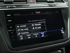 Volkswagen Tiguan 1.4 TSI 245pk eHybrid R-Line Business+ Black Style Panoramadak Trekhaak Stoelverwarming thumbnail 32
