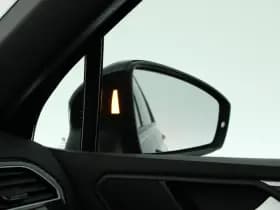 Volkswagen Tiguan 1.4 TSI 245pk eHybrid R-Line Business+ Black Style Panoramadak Trekhaak Stoelverwarming thumbnail 5