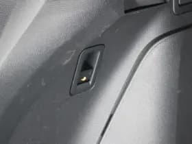 Volkswagen Tiguan 1.4 TSI 245pk eHybrid R-Line Business+ Black Style Panoramadak Trekhaak Stoelverwarming thumbnail 43