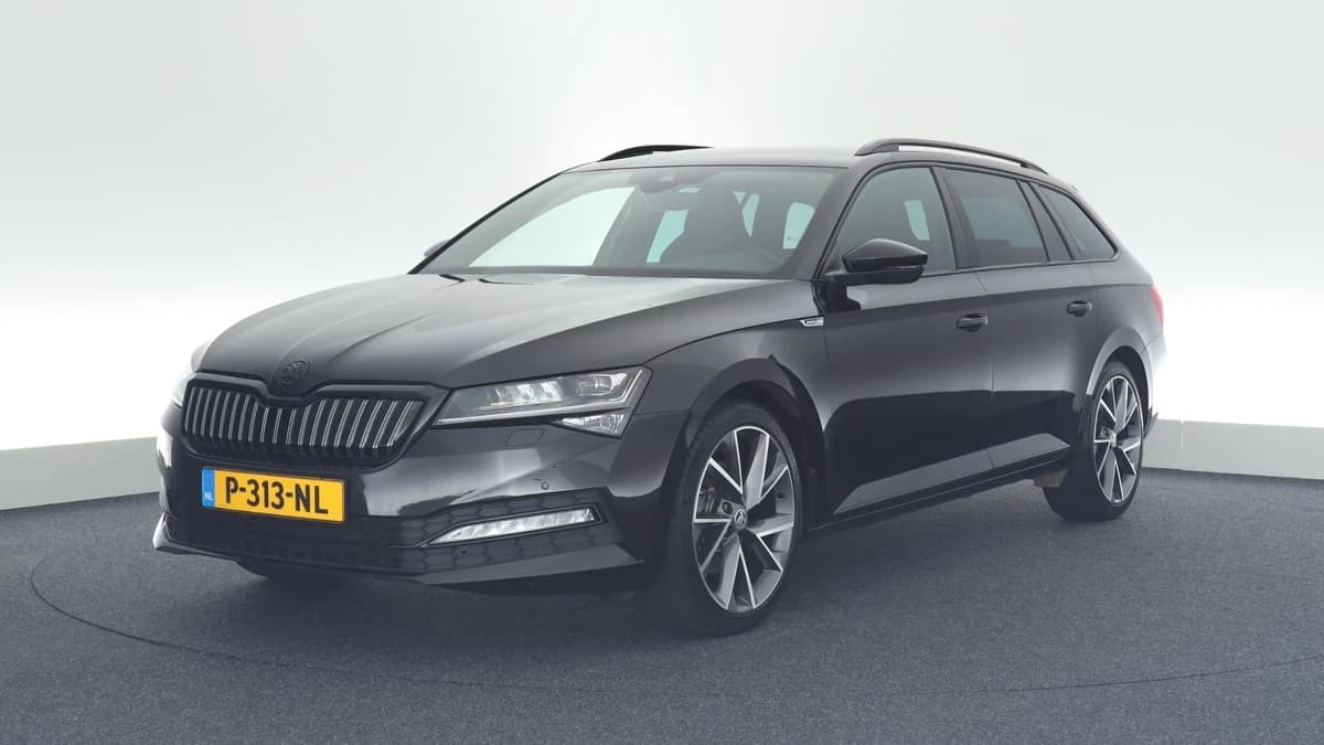 Škoda Superb Combi 1.4 TSI 204pk iV PHEV Sportline Business Camera Navigatie Drive Select Memory — foto 1
