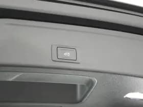 Audi A4 Avant 35 TFSI 150pk S-Tronic 2x S-Line Competition Stoelverwarming Virtual Cockpit Navigatie thumbnail 44