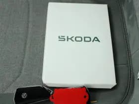 Škoda Kodiaq 1.5 TSI 150pk MHEV DSG Business Edition 7p. Panoramadak Matrix Led Camera Keyless Adaptive Cruise thumbnail 38