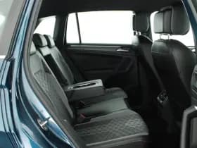 Volkswagen Tiguan 1.4 TSI 245pk eHybrid 2x R-Line Trekhaak Stoelverwarming Virtual Cockpit Navigatie thumbnail 11