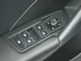 Volkswagen Tiguan 1.4 TSI 245pk eHybrid 2x R-Line Trekhaak Stoelverwarming Virtual Cockpit Navigatie thumbnail 14