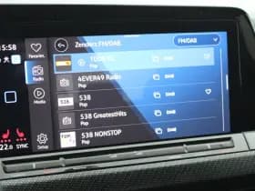 Volkswagen Golf 2.0 TSI 320pk R 4Motion harman/kardon Camera DCC Head-Up Keyless Virtual Cockpit Navigatie thumbnail 30