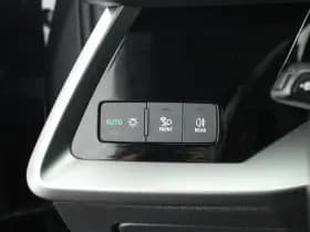 Audi A3 Sportback 35 TFSI 150pk S-Tronic Business edition Leder Virtual Cockpit Stoelverwarming Navigatie thumbnail 14