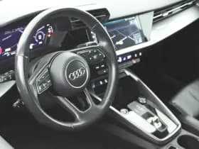 Audi A3 Sportback 35 TFSI 150pk S-Tronic Business edition Leder Virtual Cockpit Stoelverwarming Navigatie thumbnail 3