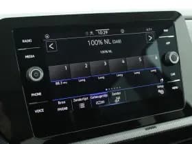 Volkswagen T-Cross 1.0 TSI 116pk DSG Life Edition IQ Light Stoelverwarming Camera Keyless Virtual Cockpit App-Connect thumbnail 20