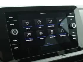 Volkswagen T-Cross 1.0 TSI 116pk DSG Life Edition IQ Light Stoelverwarming Camera Keyless Virtual Cockpit App-Connect thumbnail 25