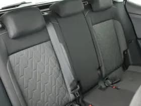 Volkswagen T-Cross 1.0 TSI 116pk DSG Life Edition IQ Light Stoelverwarming Camera Keyless Virtual Cockpit App-Connect thumbnail 34