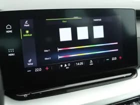 Škoda Octavia Combi 1.0 TSI 110pk Sport Business Trekhaak Camera ACC Navigatie thumbnail 30