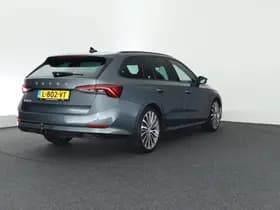 Škoda Octavia Combi 1.0 TSI 110pk Sport Business Trekhaak Camera ACC Navigatie thumbnail 8