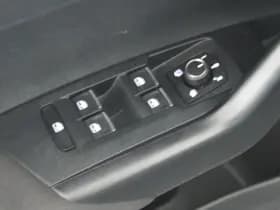 Volkswagen Taigo 1.0 TSI 116pk DSG 2x R-Line Camera Stoelverwarming Keyless Virtual Cockpit Carplay thumbnail 14