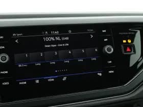 Volkswagen Taigo 1.0 TSI 116pk DSG 2x R-Line Camera Stoelverwarming Keyless Virtual Cockpit Carplay thumbnail 21