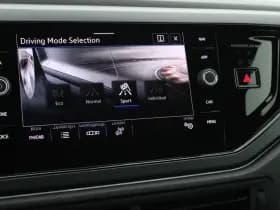 Volkswagen Taigo 1.0 TSI 116pk DSG 2x R-Line Camera Stoelverwarming Keyless Virtual Cockpit Carplay thumbnail 32