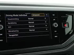 Volkswagen Taigo 1.0 TSI 116pk DSG 2x R-Line Camera Stoelverwarming Keyless Virtual Cockpit Carplay thumbnail 33