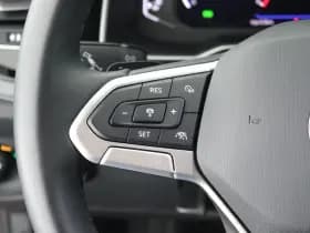 Volkswagen Taigo 1.0 TSI 116pk DSG 2x R-Line Camera Stoelverwarming Keyless Virtual Cockpit Carplay thumbnail 19