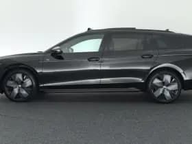 Volkswagen Passat Variant 1.5 272pk eHybrid R-Line Edition Black Style Trekhaak 360Camera harman/kardon Massage Navigatie Panoramadak thumbnail 11