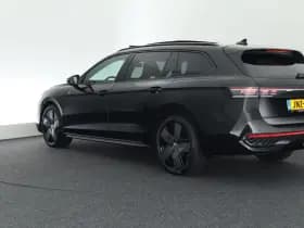 Volkswagen Passat Variant 1.5 272pk eHybrid R-Line Edition Black Style Trekhaak 360Camera harman/kardon Massage Navigatie Panoramadak thumbnail 12