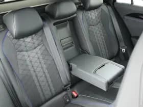 Volkswagen Passat Variant 1.5 272pk eHybrid R-Line Edition Black Style Trekhaak 360Camera harman/kardon Massage Navigatie Panoramadak thumbnail 54