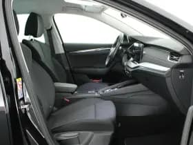 Škoda Octavia Combi 1.4 TSI 204pk iV PHEV Business Edition Plus Trekhaak Keyless Stoelverwarming Virtual Cockpit Navigatie thumbnail 14