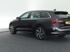 Škoda Octavia Combi 1.4 TSI 204pk iV PHEV Business Edition Plus Trekhaak Keyless Stoelverwarming Virtual Cockpit Navigatie thumbnail 9