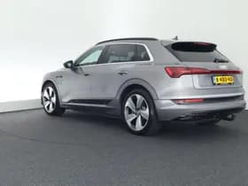 Audi e-tron thumbnail 11