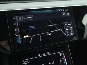 Audi e-tron thumbnail 25