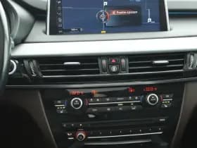 BMW X5 xDrive30d 259pk High Executive M-Sport Panoramadak Trekhaak Leder Memory Camera Keyless Navigatie thumbnail 15