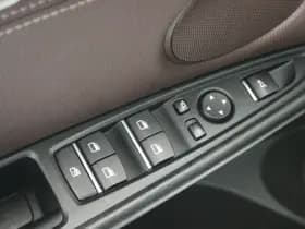 BMW X5 xDrive30d 259pk High Executive M-Sport Panoramadak Trekhaak Leder Memory Camera Keyless Navigatie thumbnail 16