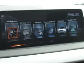 BMW X5 xDrive30d 259pk High Executive M-Sport Panoramadak Trekhaak Leder Memory Camera Keyless Navigatie thumbnail 32