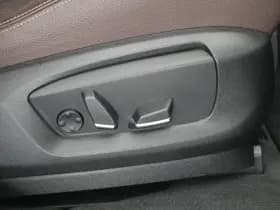 BMW X5 xDrive30d 259pk High Executive M-Sport Panoramadak Trekhaak Leder Memory Camera Keyless Navigatie thumbnail 41