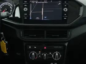 Volkswagen T-Cross 1.0 TSI 95pk Life Navigatie Adaptive Cruise Airco thumbnail 11