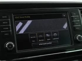 SEAT Ateca 1.4 TSI 150pk DSG Xcellence Trekhaak Camera Keyless Standkachel Stoelverwarming Panoramadak Navigatie thumbnail 36