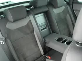 SEAT Ateca 1.4 TSI 150pk DSG Xcellence Trekhaak Camera Keyless Standkachel Stoelverwarming Panoramadak Navigatie thumbnail 44